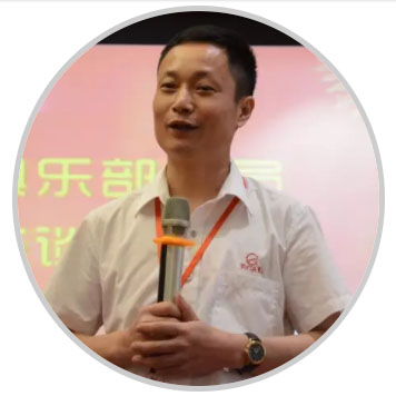 亮閣門窗7月6日超級(jí)俱樂部座談會(huì)，熱烈歡迎全國各地經(jīng)銷商家人們回家！