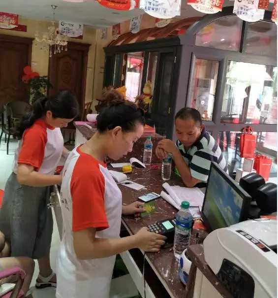 熱烈祝賀亮閣門窗江西樂平店周年慶典圓滿落幕！