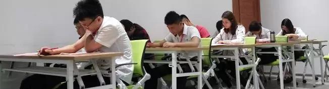 聚勢(shì)奮進(jìn)，共創(chuàng)新時(shí)代｜亮閣門窗新晉家人專業(yè)知識(shí)通關(guān)考核！